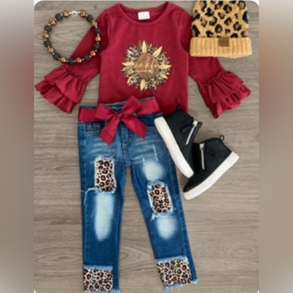 Girls Thankful Maroon/Animal Print Set. New Boutique. Accessories not included.